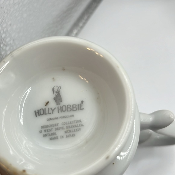 Vintage Holly Hobbie Set of 3 Genuine Porcelain Pedestal Mugs - Picture 5 of 5